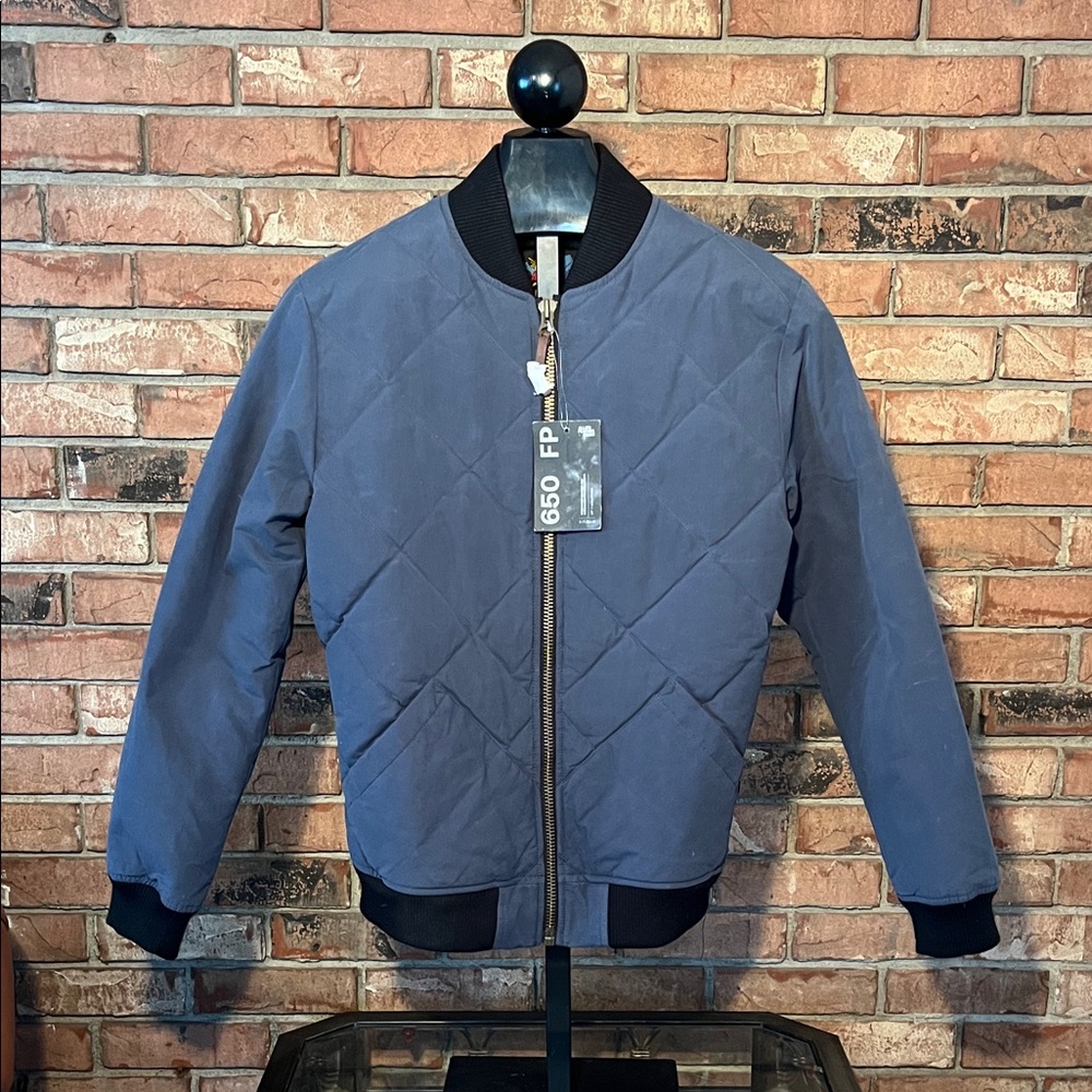 NWT Eddie Bauer size small Eddie Bauer 1936 Skyliner Sown Jacket 650FP